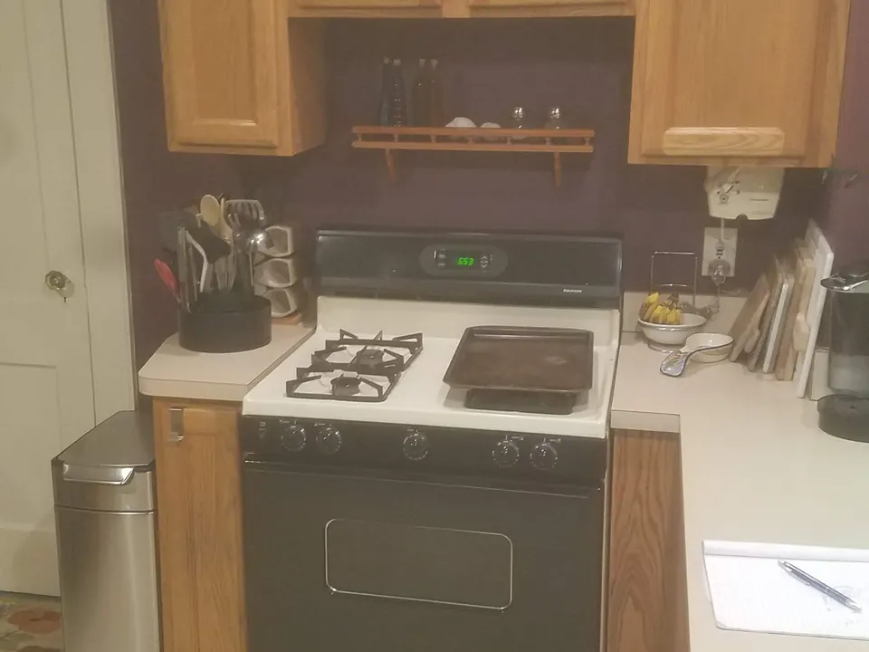 Stratford kitchen before remodel